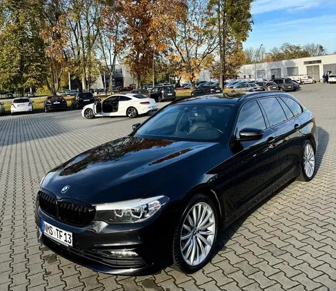 samochody osobowe BMW Seria 5 cena 113500 przebieg: 179500, rok produkcji 2017 z Gliwice
